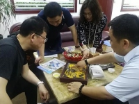 密炼机一段与二段混炼方法有什么不同？